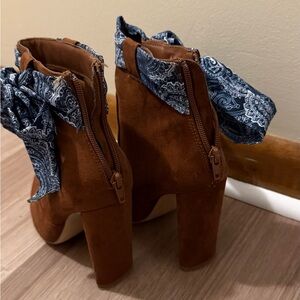 Brown Ankle Boots with Blue Paisley Accent
